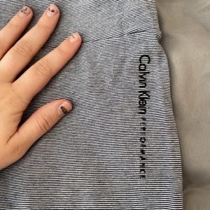 Striped Calvin Kline performance leggings